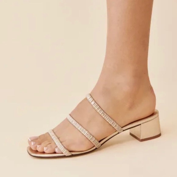 REFORMATION Assunta Strappy Block Heel Mule Strappy block heels Block heel mule Heels